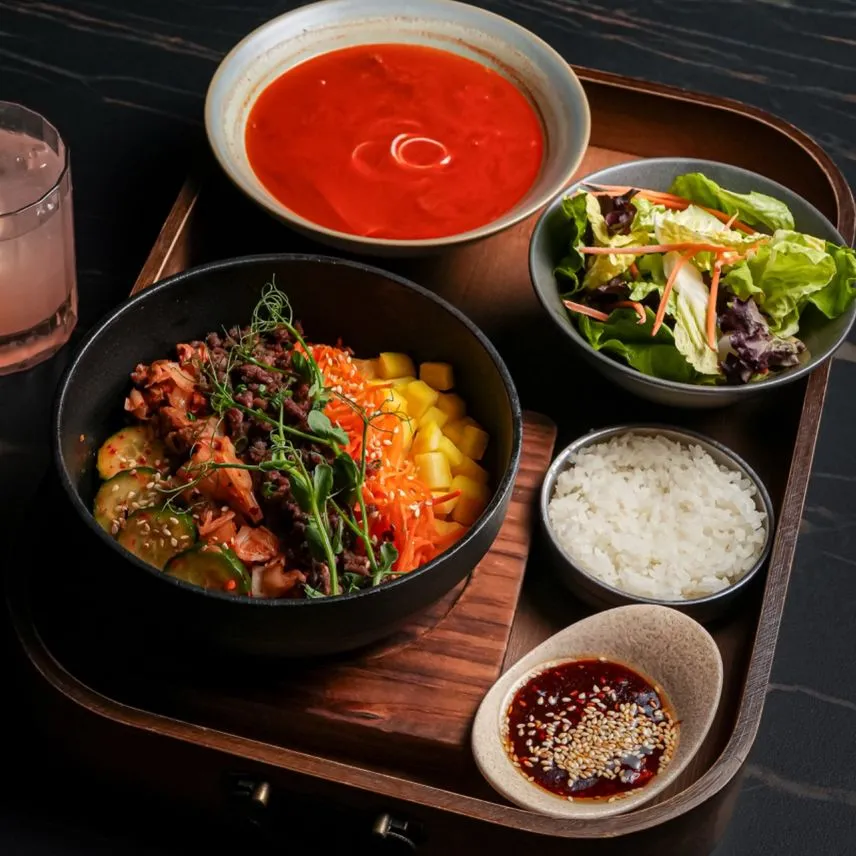 Mal əti ilə bibimbap